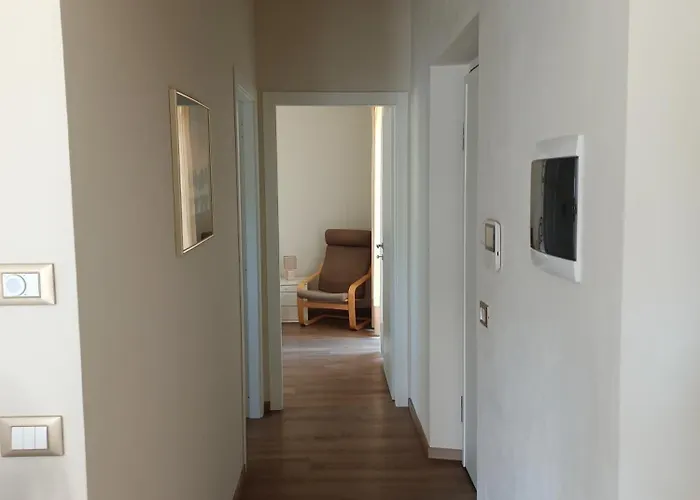 Casa Nina Nuovo In Centro Di Bra