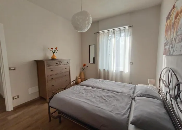 Casa Nina Nuovo In Centro Di Appartement Bra